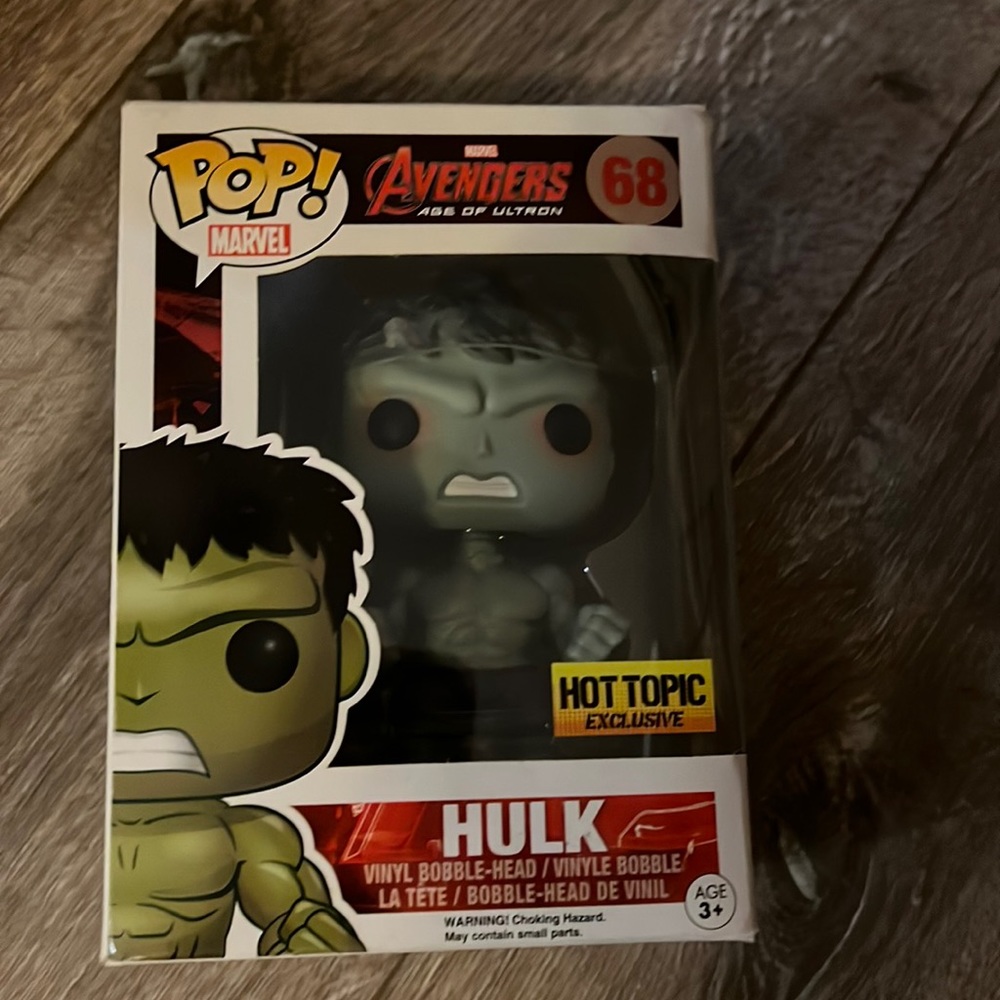 Funko Pop Marvel Avengers Age of Ultron Hulk #68, Hot Topic Exclusive